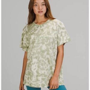 NWT Lululemon All Yours Tee size 6